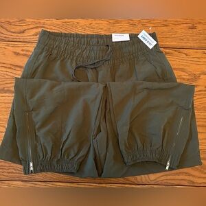 Old Navy Dark Green Quick Dry Joggers